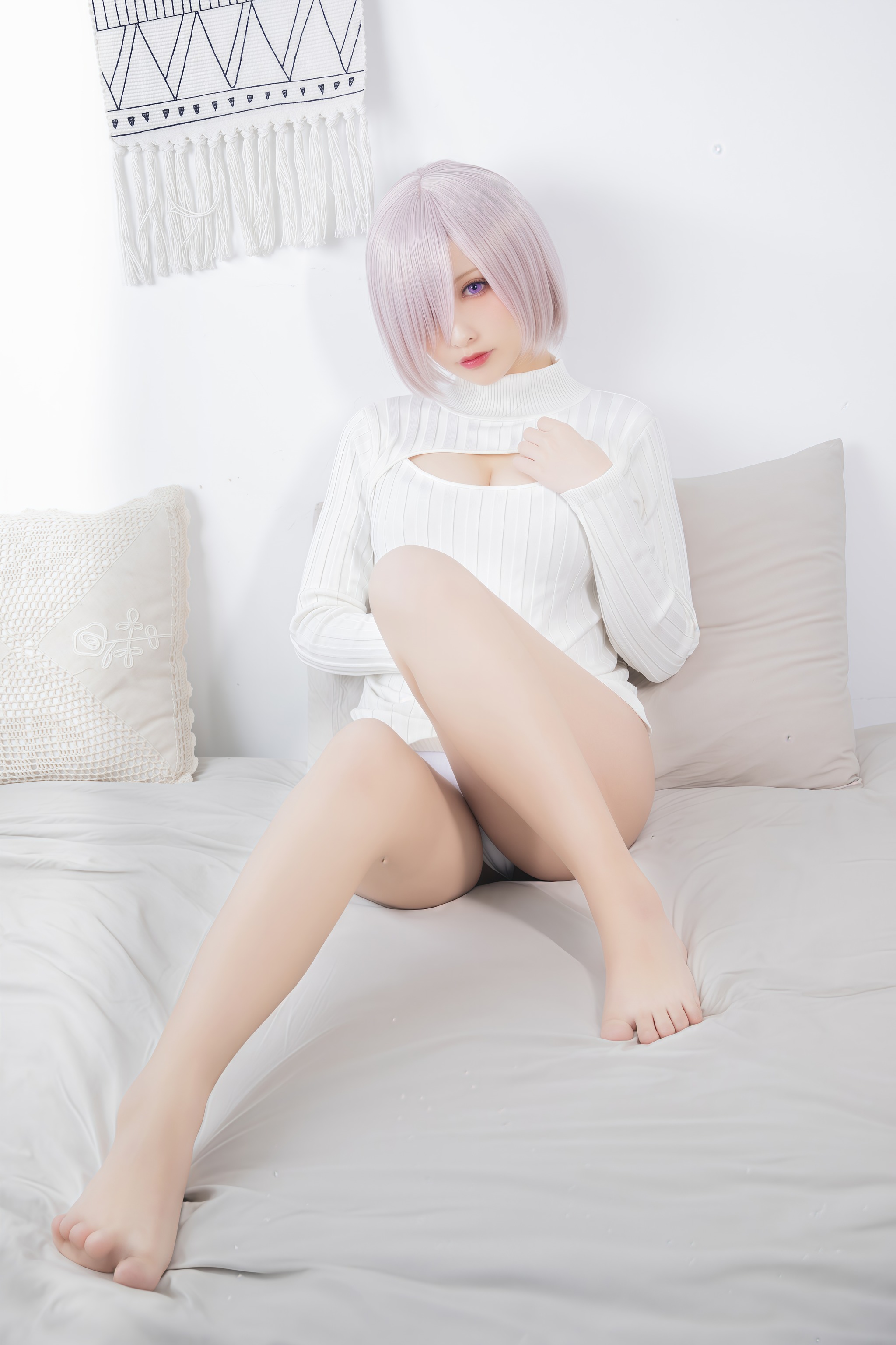 洛璃 LoLiSAMA - NO.120 玛修 基列莱特 开胸毛衣 [25P]-XikXak